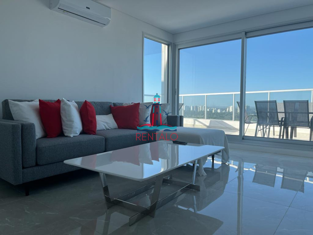 Apartamento ID.338 - Penthouse en punta del este en venta 4 dormitorios
