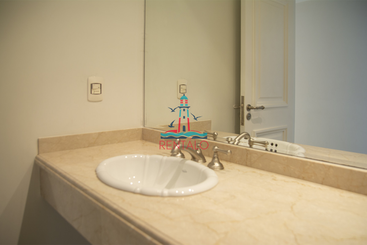 Apartamento ID.339 - Departamento de 3 dormitorios en venta con vista directa al mar, Torre Le Jardin , Punta del Este 