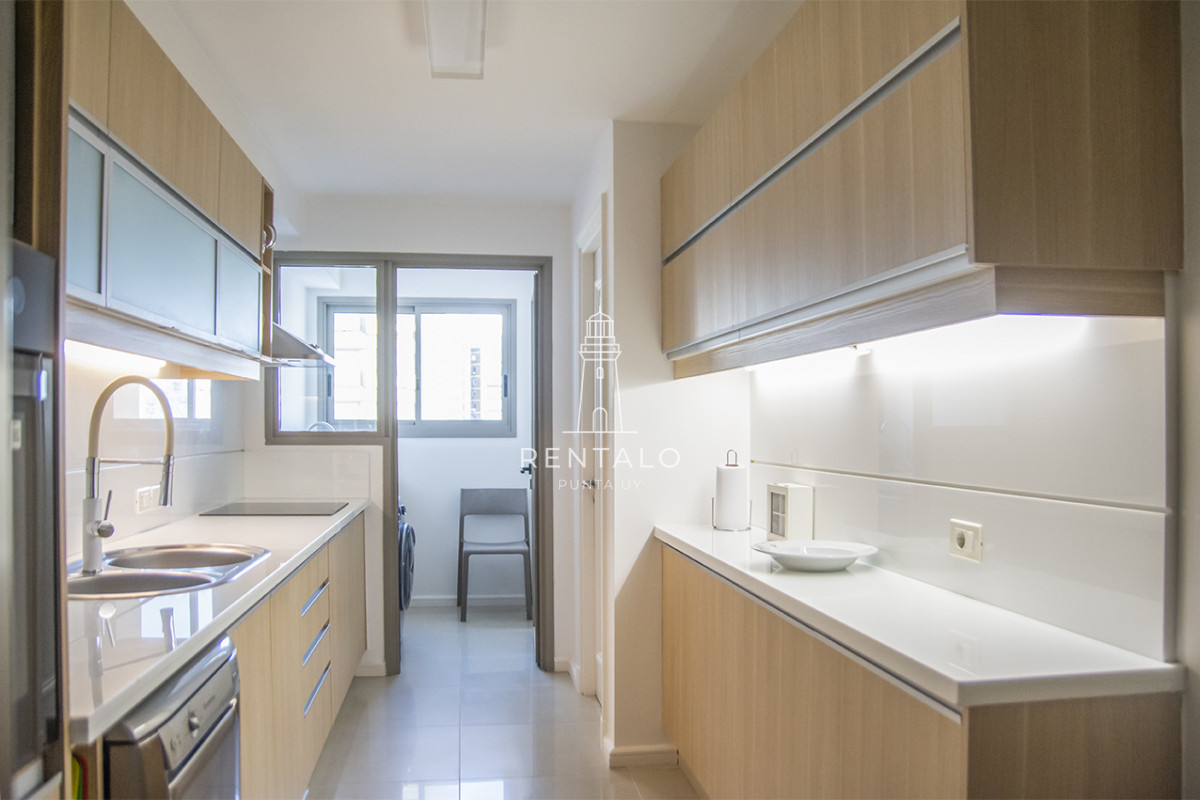 Apartamento ID.347 - Torre Imperiale Punta Del Este, Departamento de 3 dormitorios