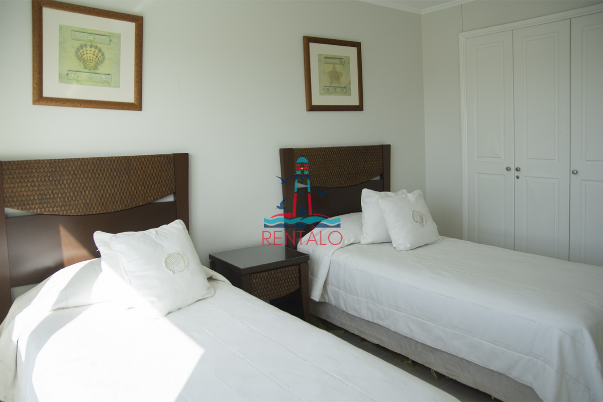 Apartamento ID.339 - Departamento de 3 dormitorios en venta con vista directa al mar, Torre Le Jardin , Punta del Este 
