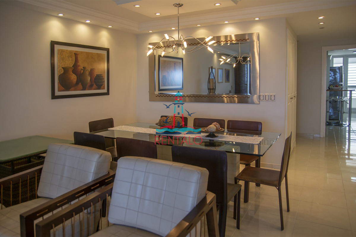 Apartamento ID.339 - Departamento de 3 dormitorios en venta con vista directa al mar, Torre Le Jardin , Punta del Este 