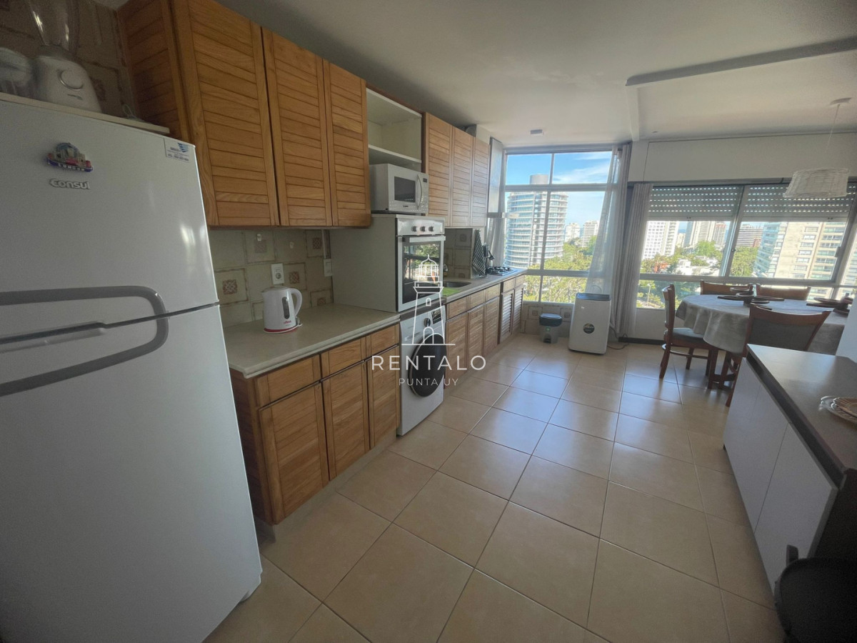 Apartamento ID.860 - Apartamento en venta de 2 dormitorios en Punta del Este 
