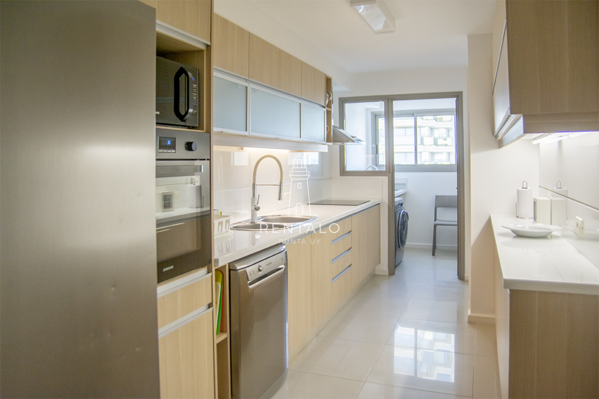 Apartamento ID.347 - Torre Imperiale Punta Del Este, Departamento de 3 dormitorios