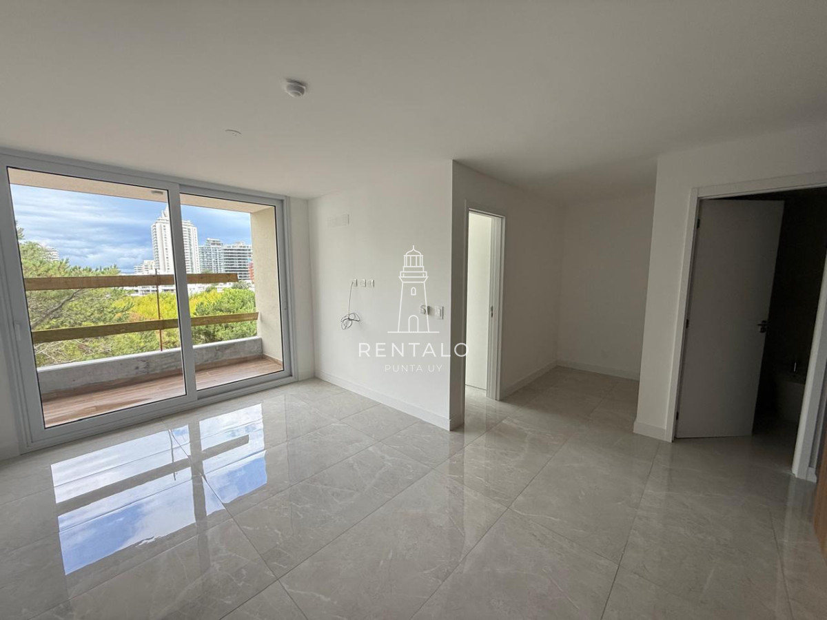 Apartamento ID.1014 - Apartamento en venta 1 dormitorio y medio en Punta del este a estrenar Full amenities 