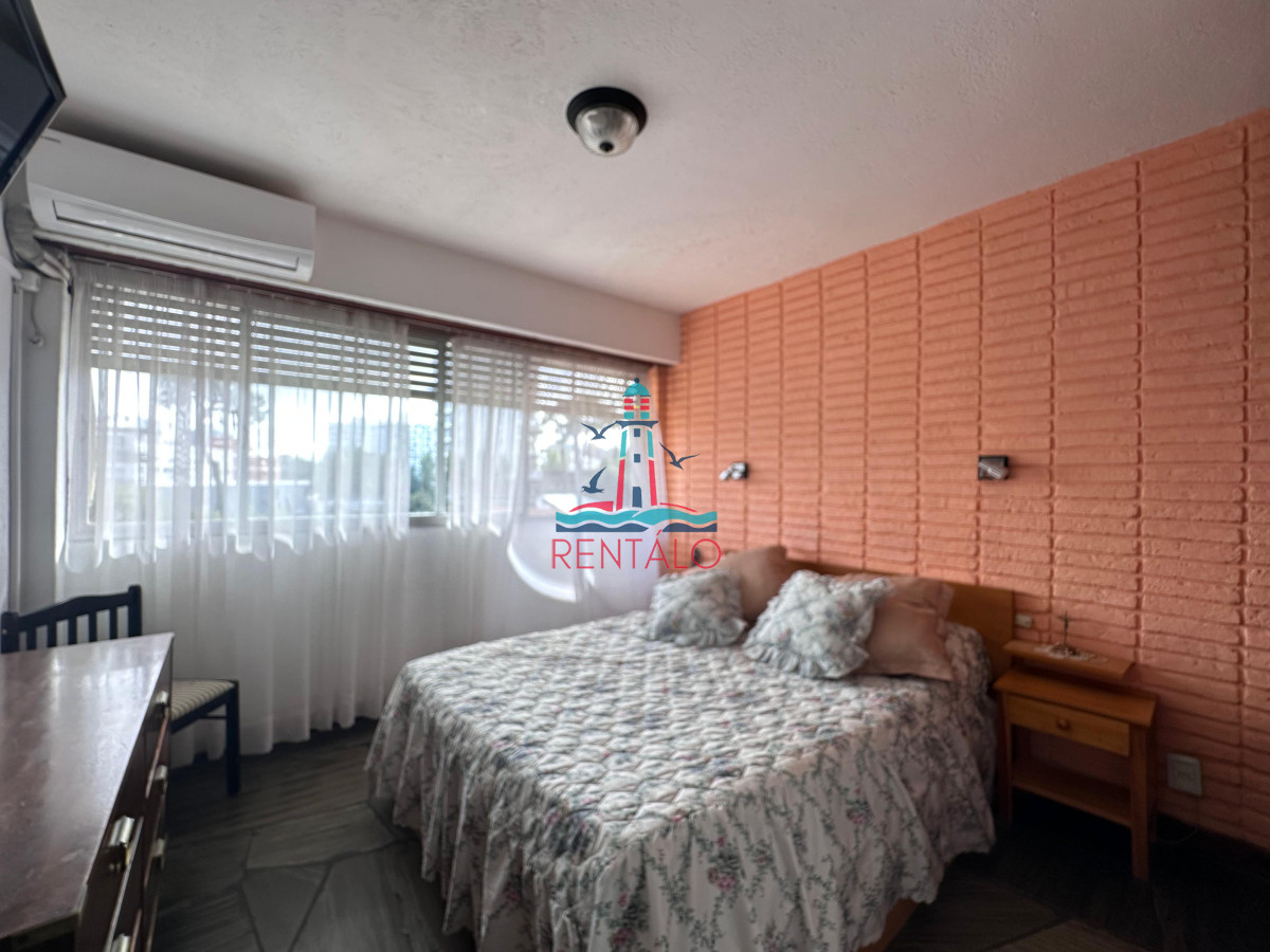 Apartamento ID.180 - Apartamento en venta 2 dormitorios en Punta del Este 2 baños