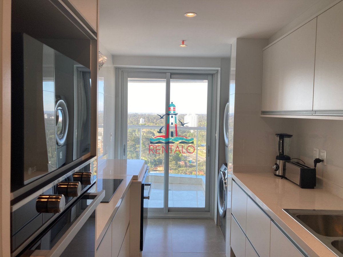 Apartamento ID.338 - Penthouse en punta del este en venta 4 dormitorios