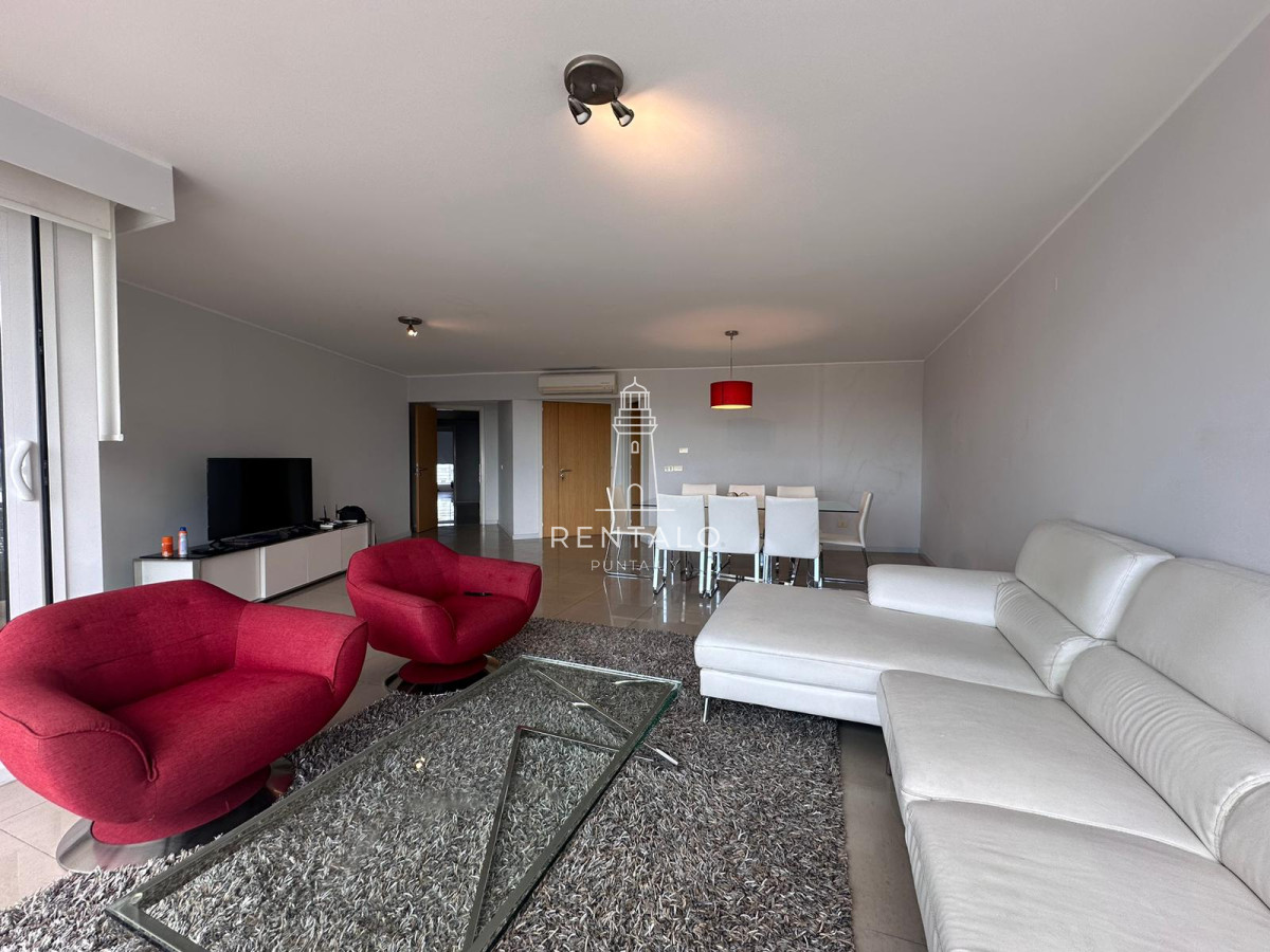 Apartamento ID.1042 - Apartamento en venta de 3 dormitorios playa mansa 