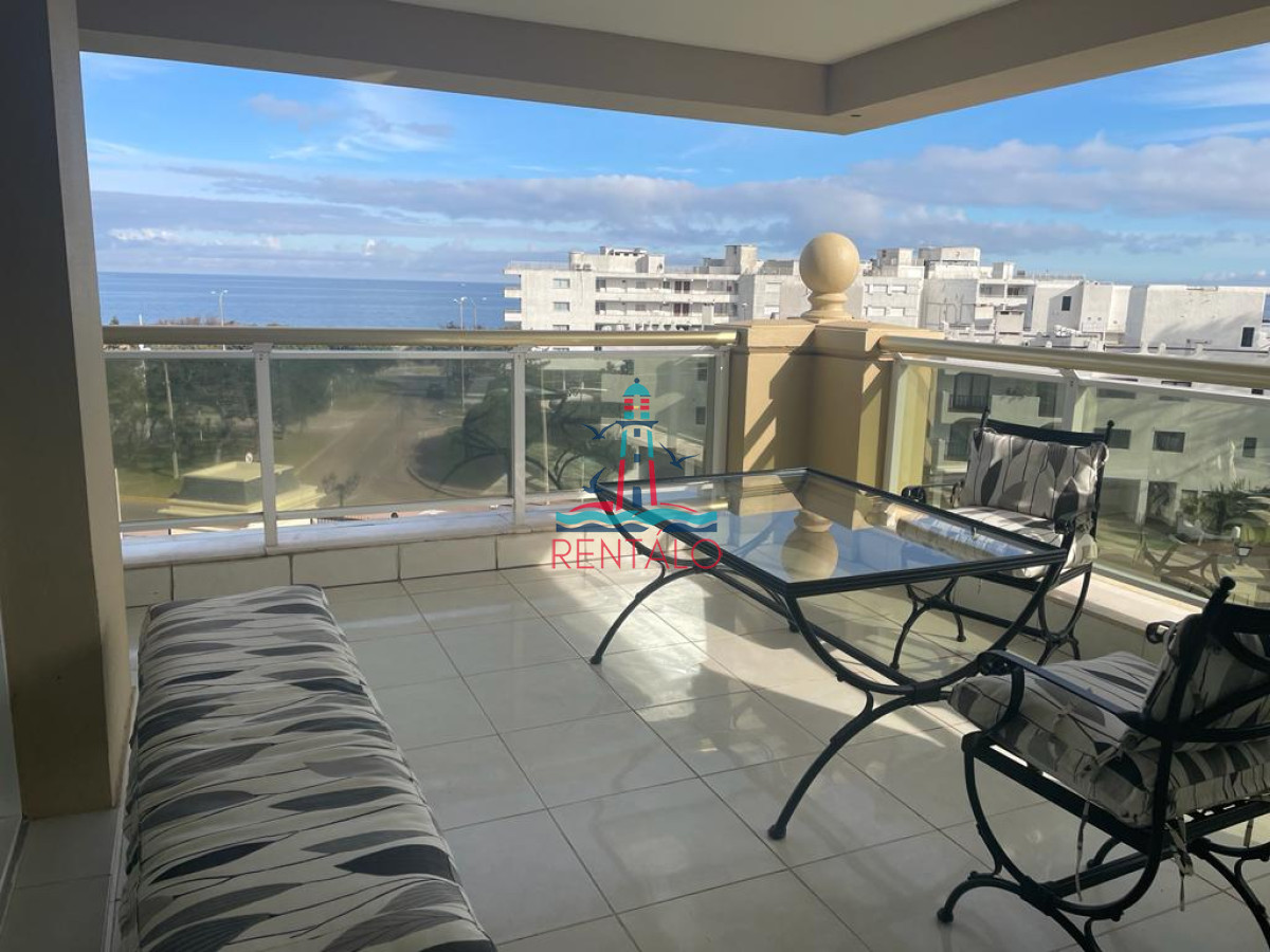 Apartamento ID.340 - Apartamento en venta en Mansa, Punta del Este de 3 dormitorios en suite.