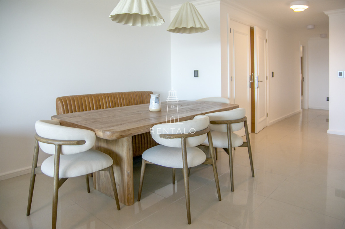 Apartamento ID.347 - Torre Imperiale Punta Del Este, Departamento de 3 dormitorios