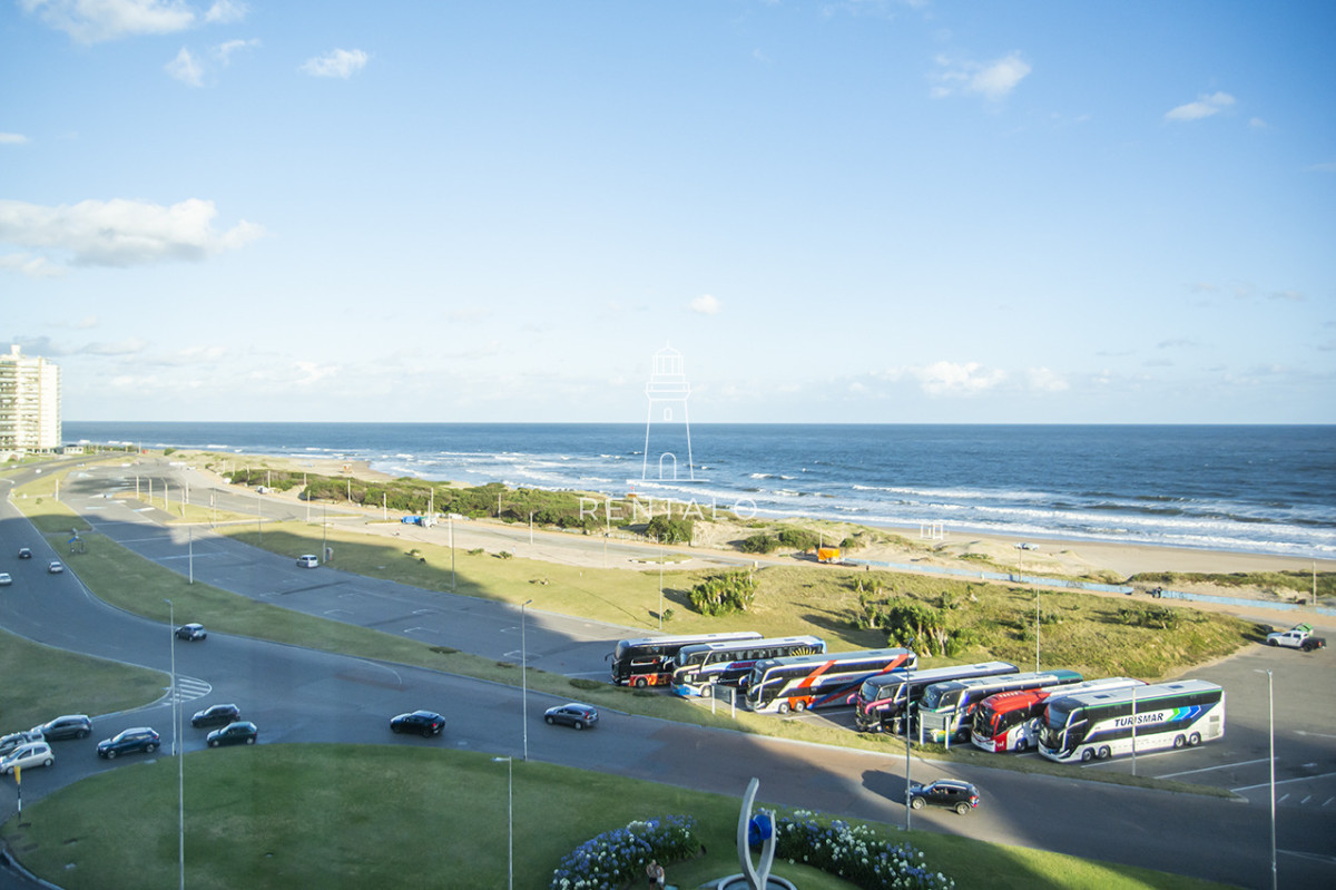 Apartamento ID.347 - Torre Imperiale Punta Del Este, Departamento de 3 dormitorios