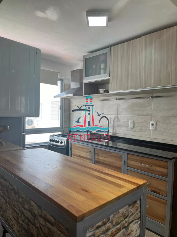 Apartamento ID.182 - Apartamento en Venta de 2 dormitorios en Punta del este, peninsula