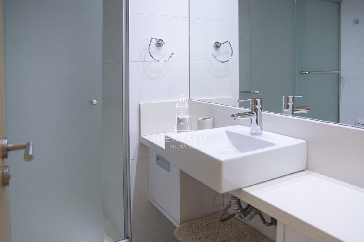 Apartamento ID.932 - Hermoso Apartamento en Roosevelt - Punta del Este