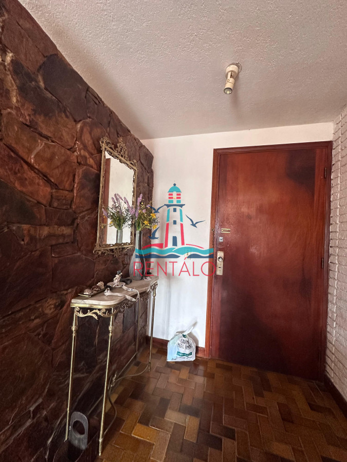 Apartamento ID.180 - Apartamento en venta 2 dormitorios en Punta del Este 2 baños