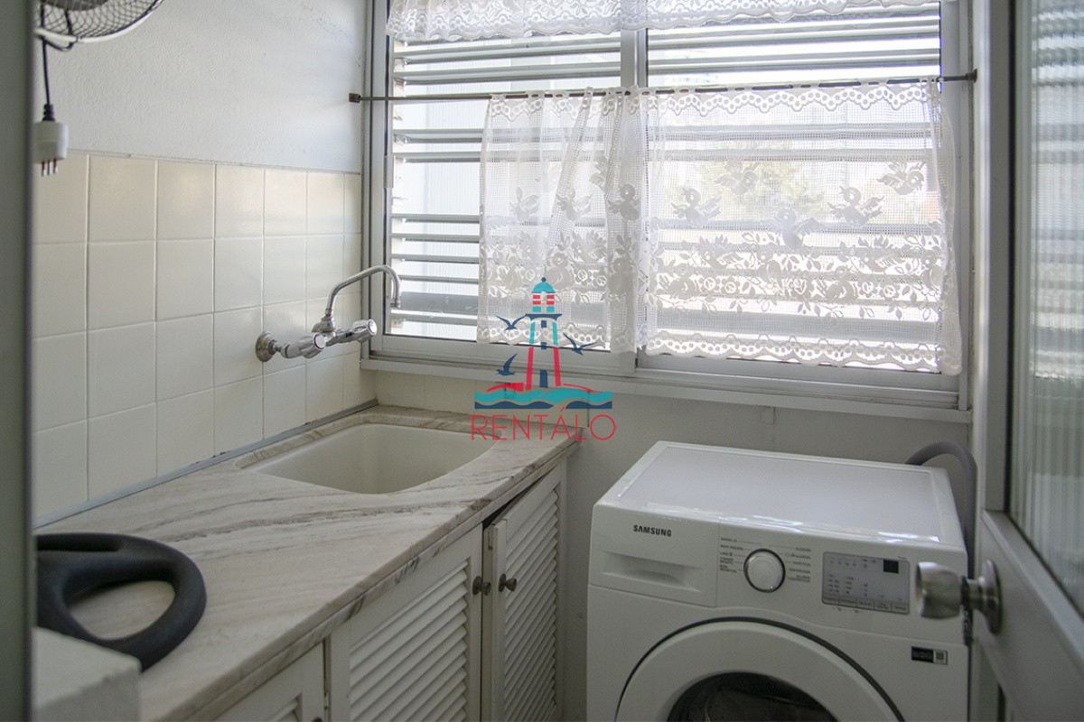 Apartamento ID.450 - Hermoso Departamento de 3 dormitorios en venta frente al mar. 
