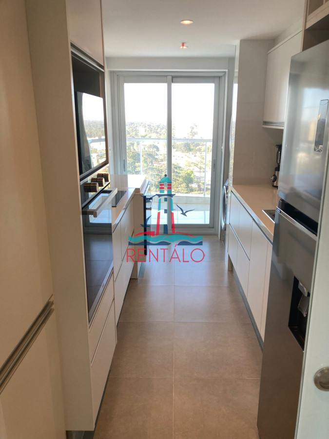 Apartamento ID.338 - Penthouse en punta del este en venta 4 dormitorios
