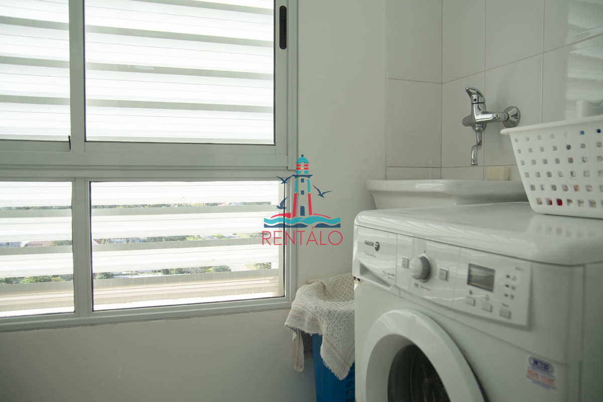 Apartamento ID.339 - Departamento de 3 dormitorios en venta con vista directa al mar, Torre Le Jardin , Punta del Este 