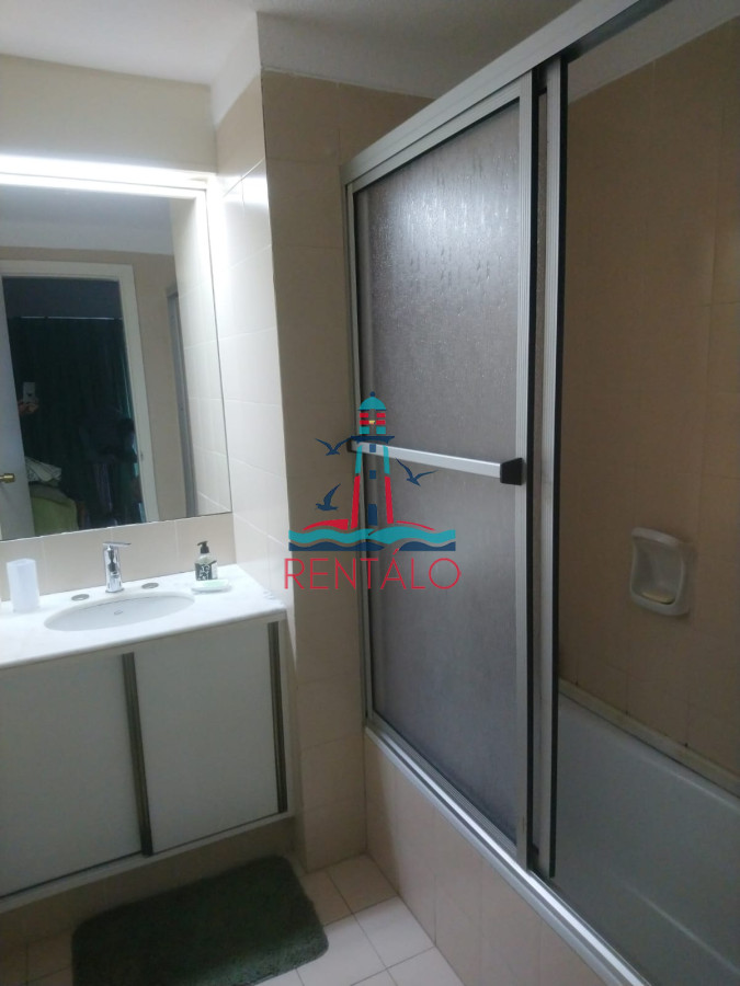 Apartamento ID.499 - Apartamento en venta  de 3 dormitorios en Edificio Torre Marina, Punta del este 