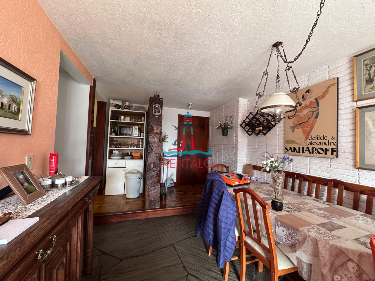 Apartamento ID.180 - Apartamento en venta 2 dormitorios en Punta del Este 2 baños
