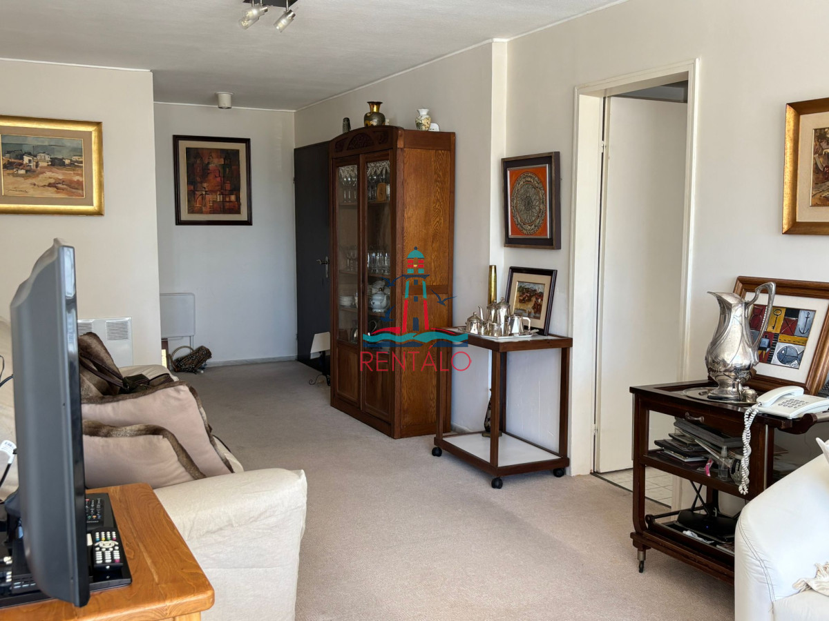 Apartamento ID.60 - Apartamento en venta 2 dormitorios en Punta del Este, peninsula