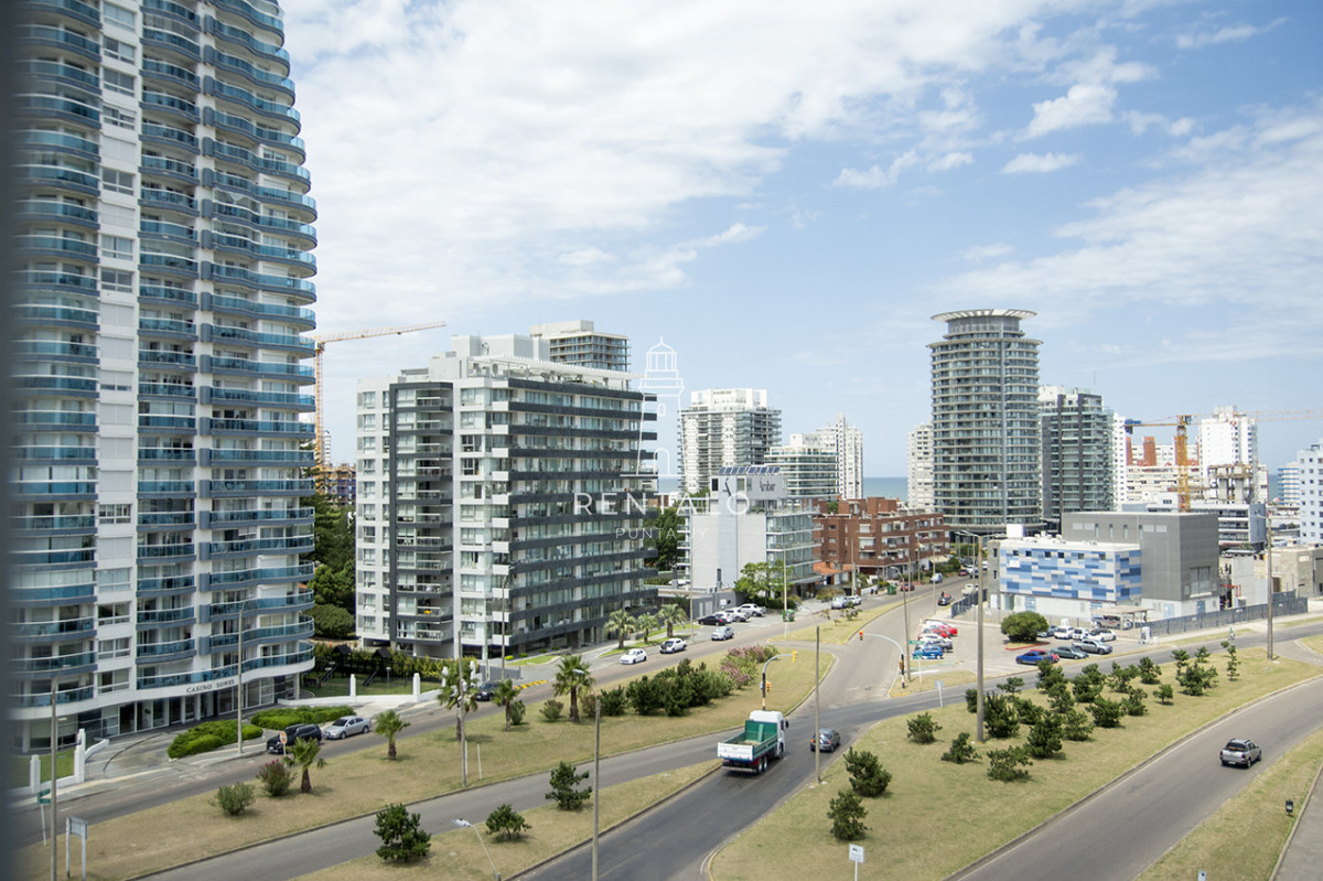 Apartamento ID.845 - EN VENTA 3 DORMITORIOS CON PARRILLERO