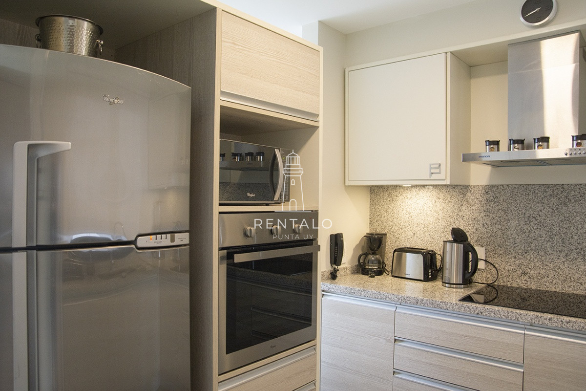 Apartamento ID.856 - Apartamento en venta de 2 dormitorios en Punta del este Full Amenities