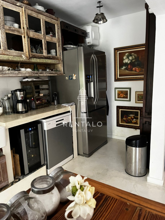 Casa ID.854 - Alquiler anual Casa 3 dormitorios en barrio privado Punta del Este