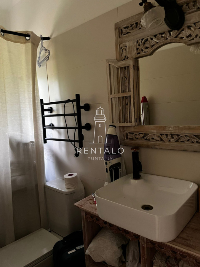 Casa ID.854 - Alquiler anual Casa 3 dormitorios en barrio privado Punta del Este