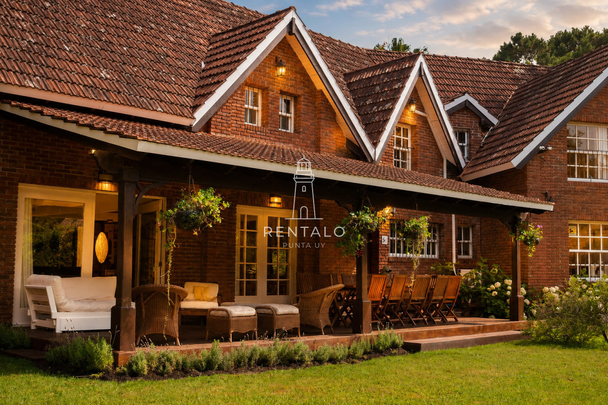 Casa ID.896 - Casa en Venta 7 dormitorios en Punta del este Golf