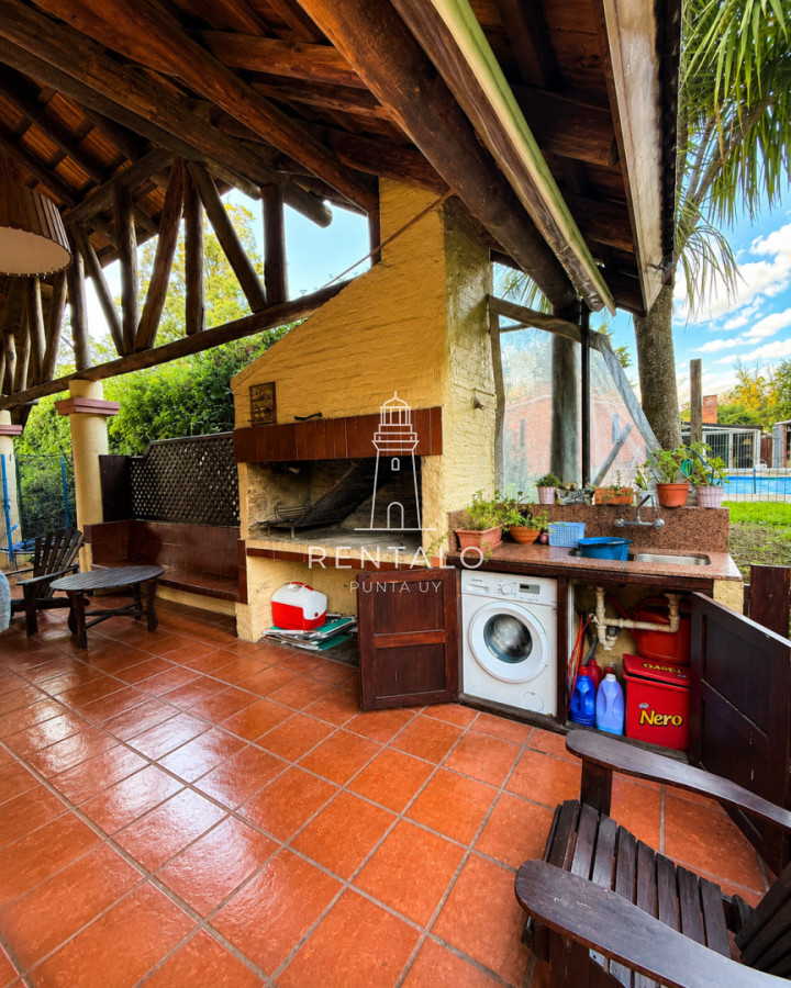 Casa ID.1338 - Casa en venta en Pinares - Punta del Este de 3 dormitorios en zona muy residencial y tranquila