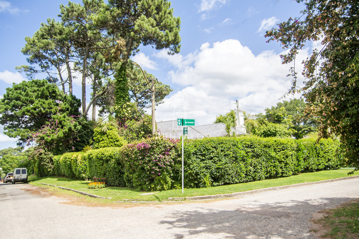 Casa ID.1251 - Vendemos hermosa casa en Punta del Este
