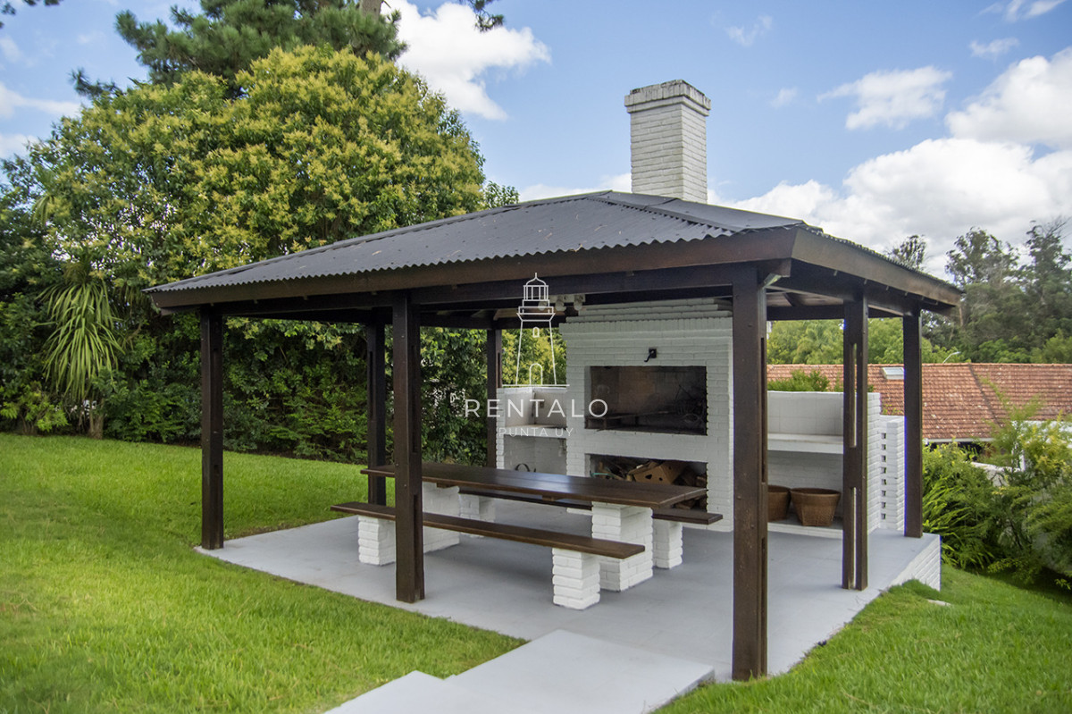Casa ID.1251 - Vendemos hermosa casa en Punta del Este