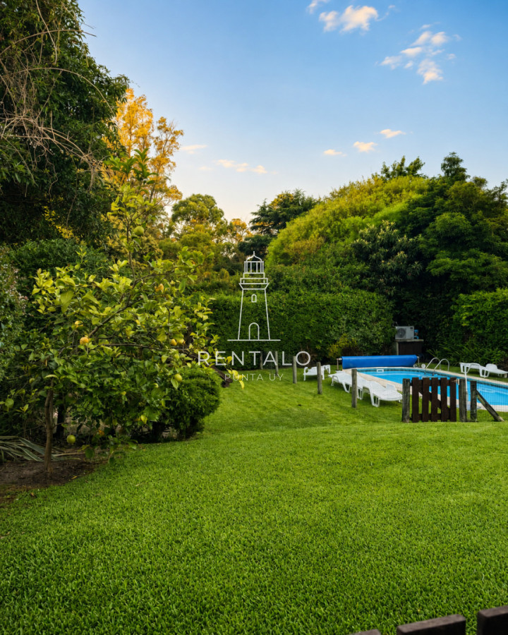Casa ID.1338 - Casa en venta en Pinares - Punta del Este de 3 dormitorios en zona muy residencial y tranquila