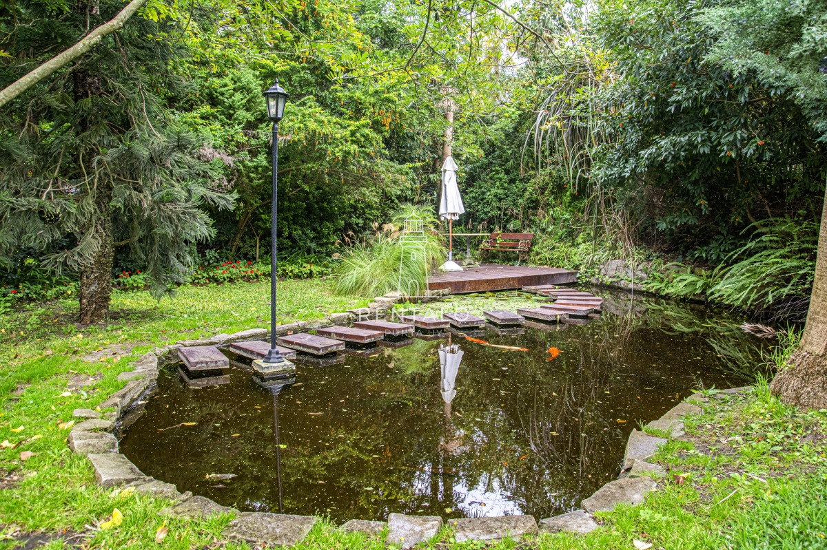 Casa ID.896 - Casa en Venta 7 dormitorios en Punta del este Golf