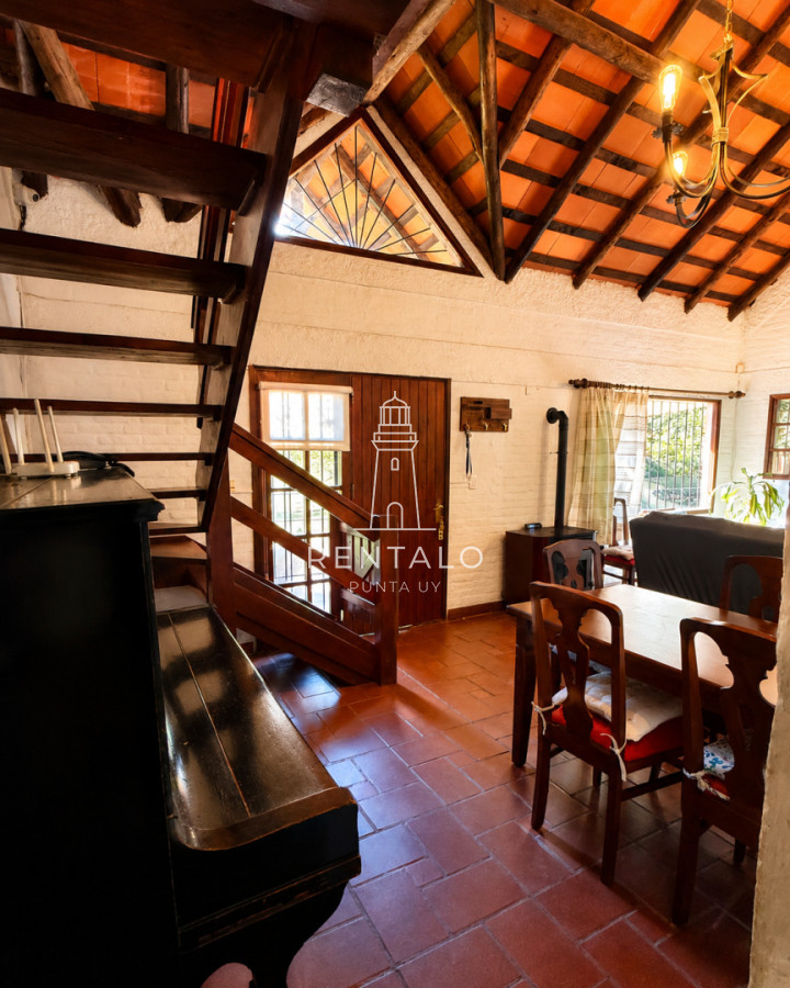 Casa ID.1338 - Casa en venta en Pinares - Punta del Este de 3 dormitorios en zona muy residencial y tranquila