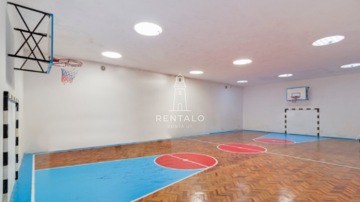 Apartamento ID.859 - Apartamento en venta de 2 dormitorios en Parada 18 de Av. Roosevelt, Punta del Este