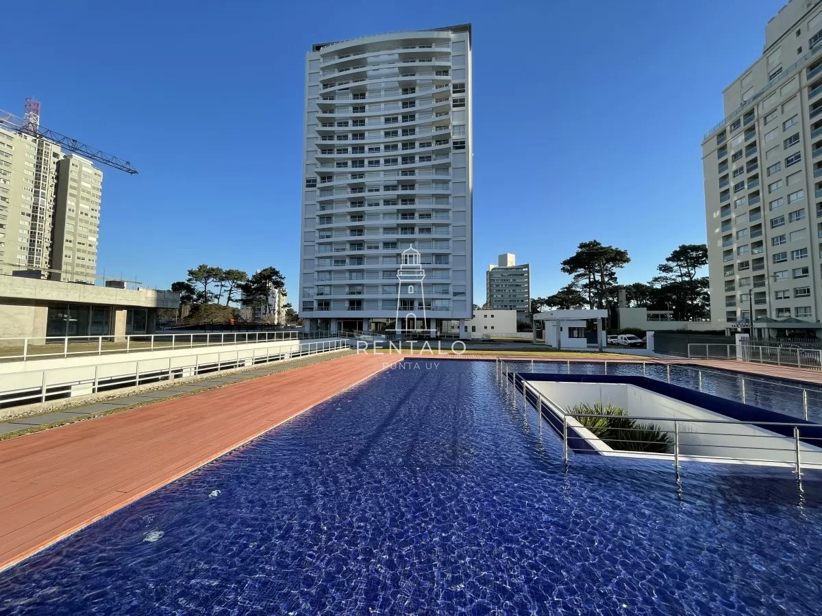 Apartamento ID.856 - Apartamento en venta de 2 dormitorios en Punta del este Full Amenities