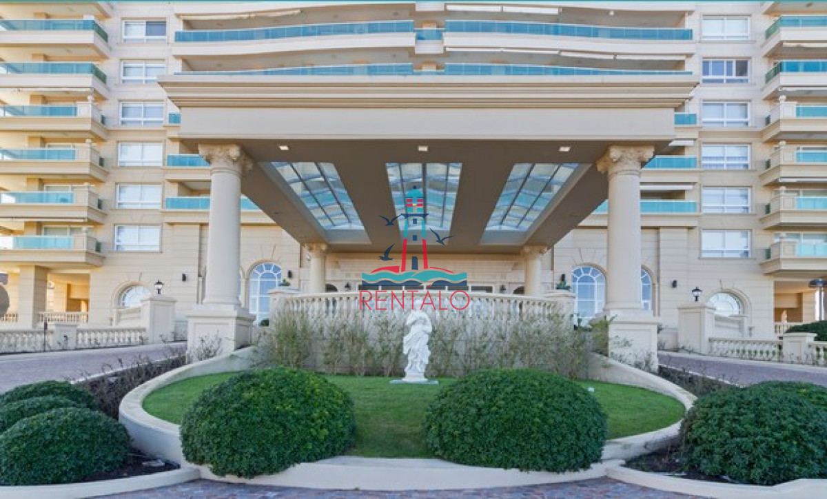 Apartamento ID.339 - Departamento de 3 dormitorios en venta con vista directa al mar, Torre Le Jardin , Punta del Este 