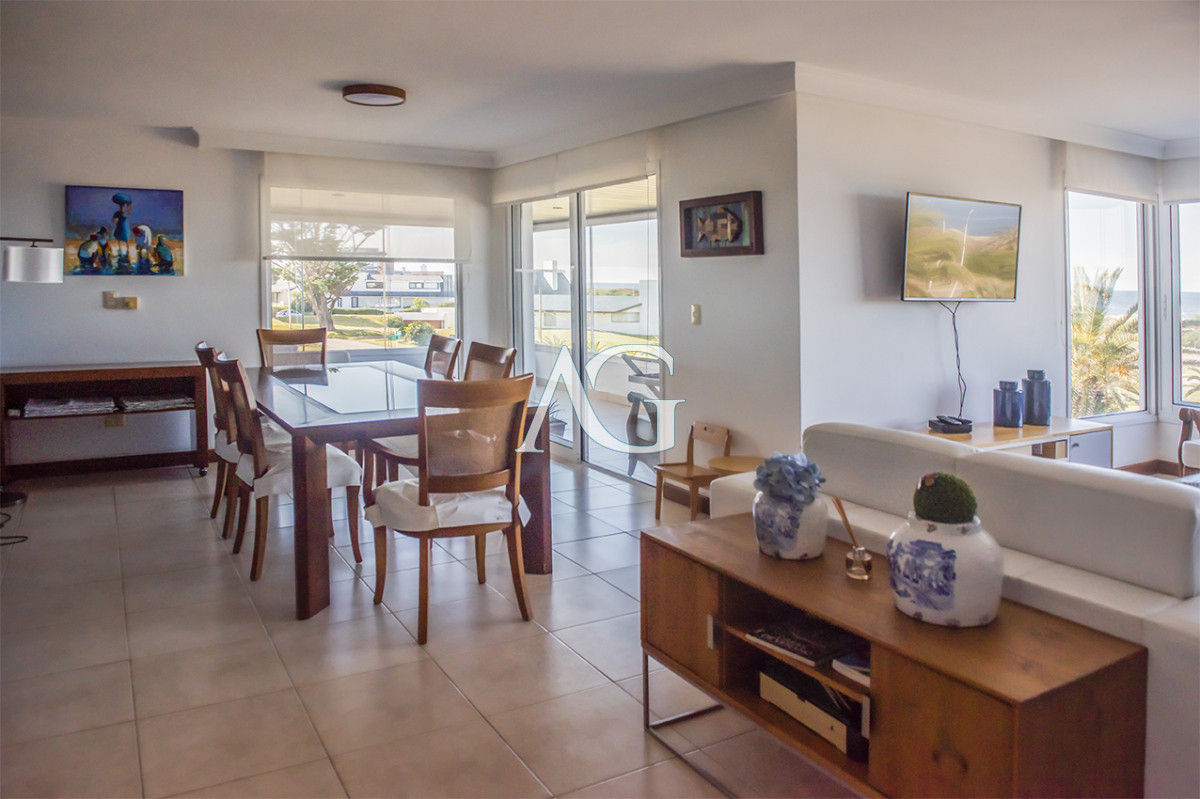 Apartamento ID.232 - En venta Elegante apartamento en San Rafael, Punta del Este