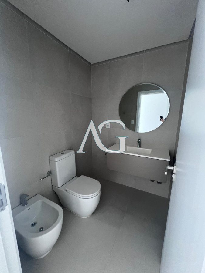 Apartamento ID.374 - Vistas panoramicas de Playa Brava, Departamento de 3 dormitorios en venta. Torre Le Parc