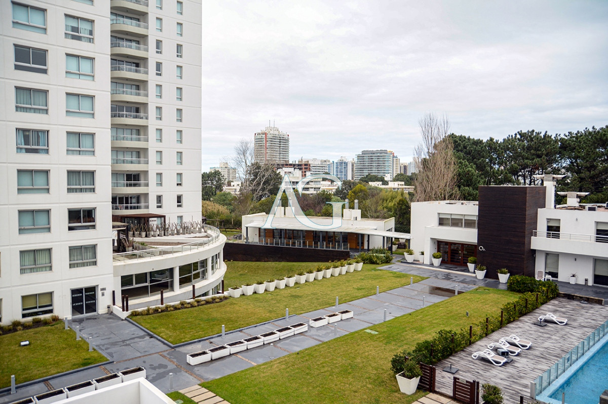 Apartamento ID.357 - Departamento de 3 dormitorios en venta en Ocean Drive. 