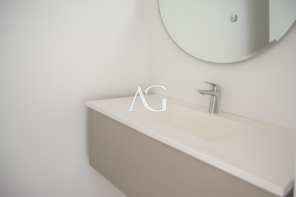 Apartamento ID.374 - Vistas panoramicas de Playa Brava, Departamento de 3 dormitorios en venta. Torre Le Parc