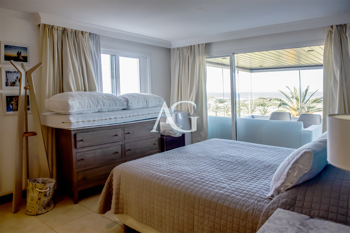 Apartamento ID.232 - En venta Elegante apartamento en San Rafael, Punta del Este