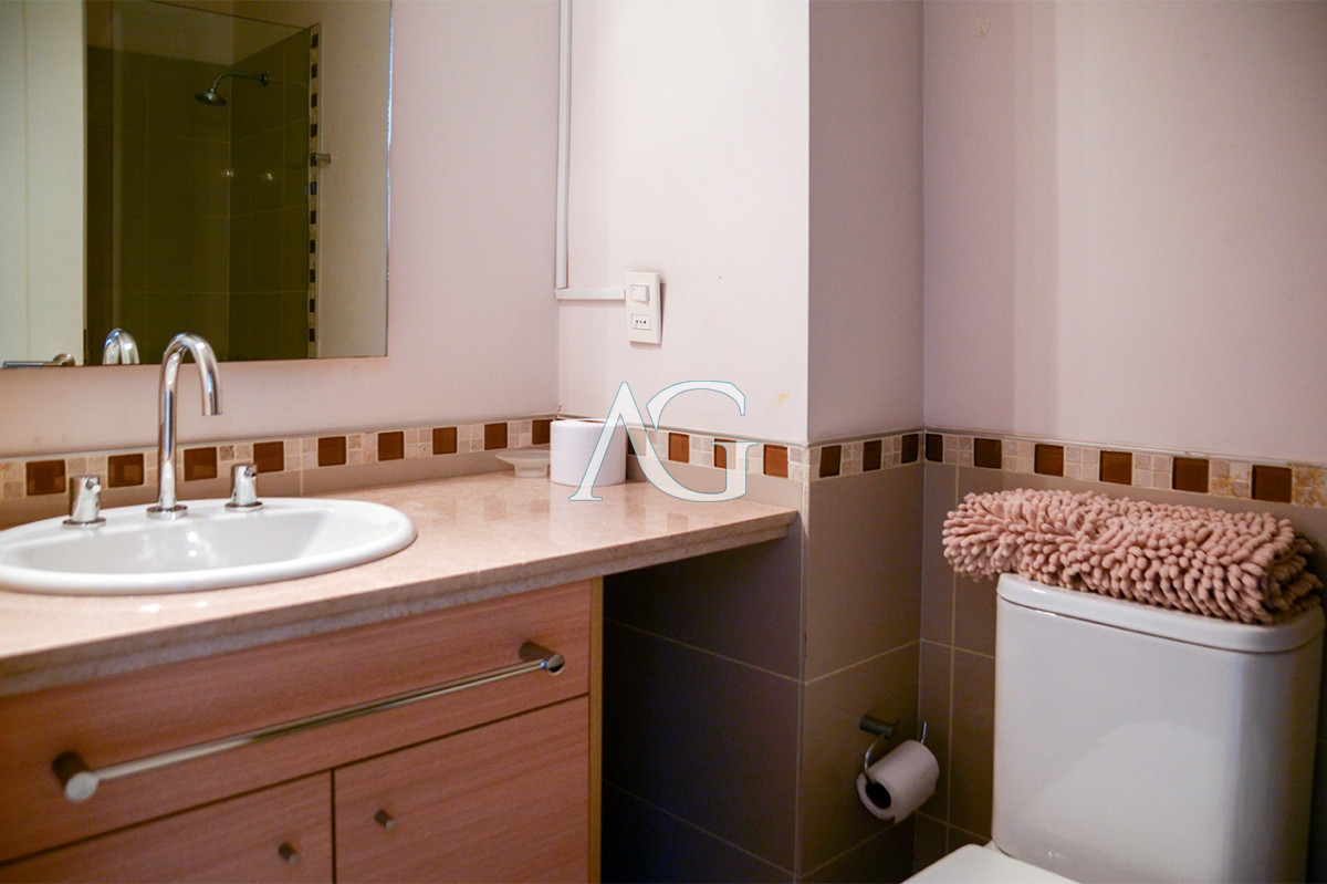 Apartamento ID.357 - Departamento de 3 dormitorios en venta en Ocean Drive. 