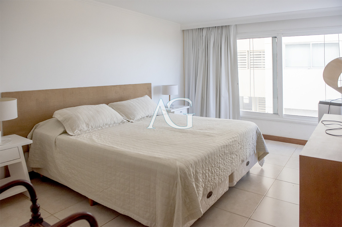 Apartamento ID.232 - En venta Elegante apartamento en San Rafael, Punta del Este