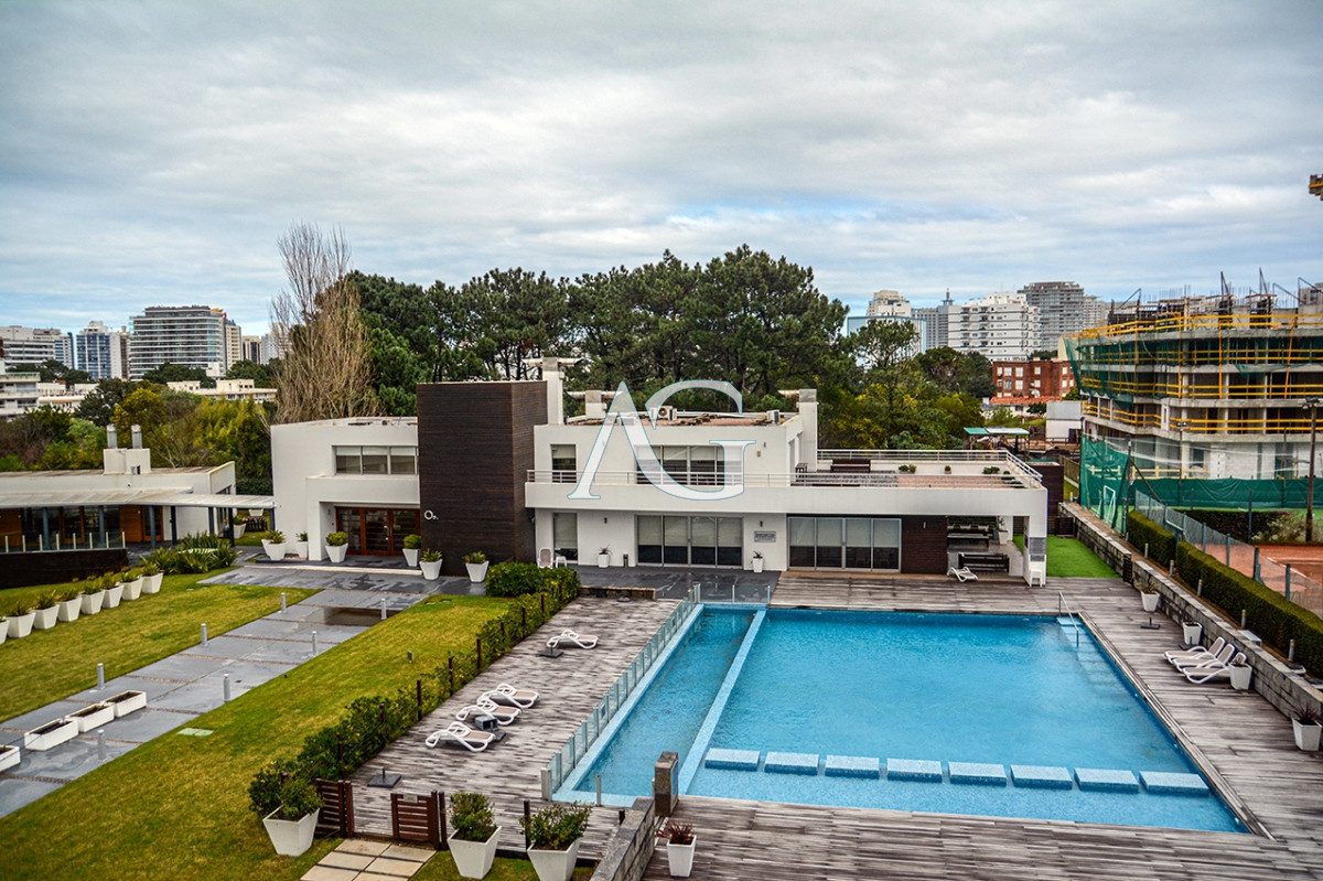 Apartamento ID.357 - Departamento de 3 dormitorios en venta en Ocean Drive. 