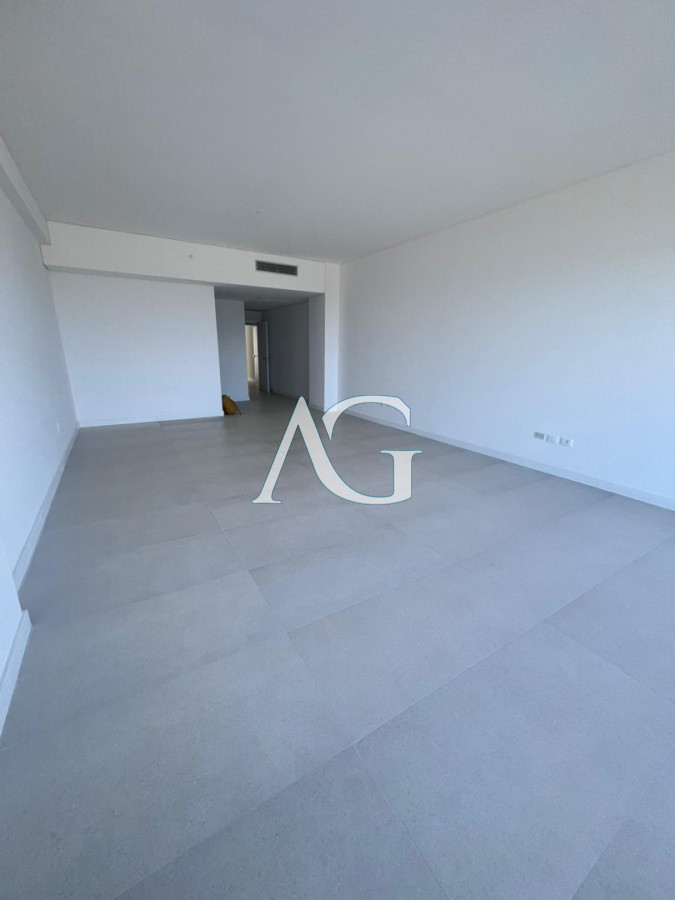 Apartamento ID.374 - Vistas panoramicas de Playa Brava, Departamento de 3 dormitorios en venta. Torre Le Parc