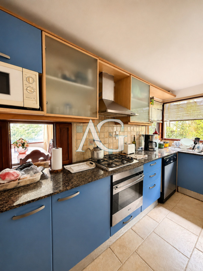 Casa ID.347 - Vende hermosa casa en san rafael , cerca del mar, Punta del Este