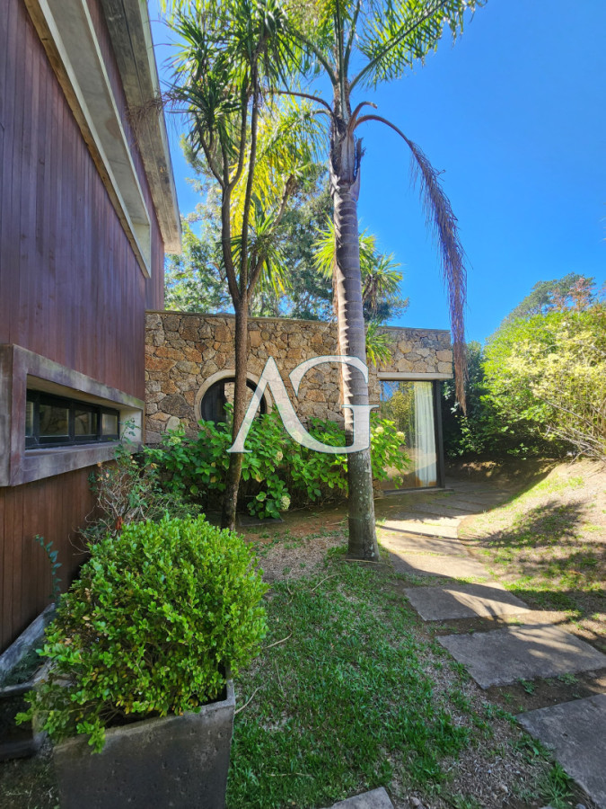 Casa ID.487 - Casa en Alborada - Punta del Este de 5 dormitorios 