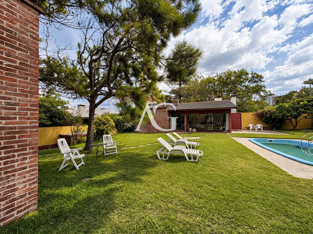 Casa ID.347 - Vende hermosa casa en san rafael , cerca del mar, Punta del Este