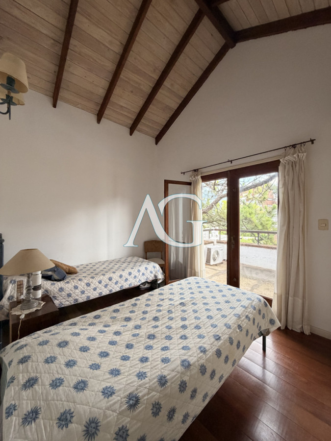 Casa ID.347 - Vende hermosa casa en san rafael , cerca del mar, Punta del Este